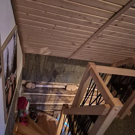 Drevenicka Terchova * Zazriva