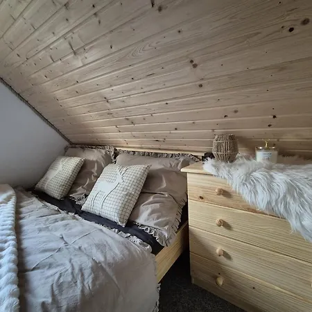 Drevenicka Terchova Zazriva